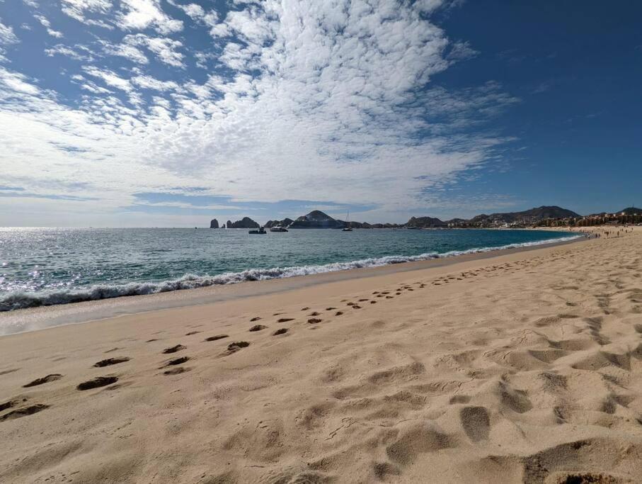 Endless Summer - 2bed 2bath - Seasonly Heated Pool With Ocean Views - 5min Walk To - Fibre Internet - Sleeps 6